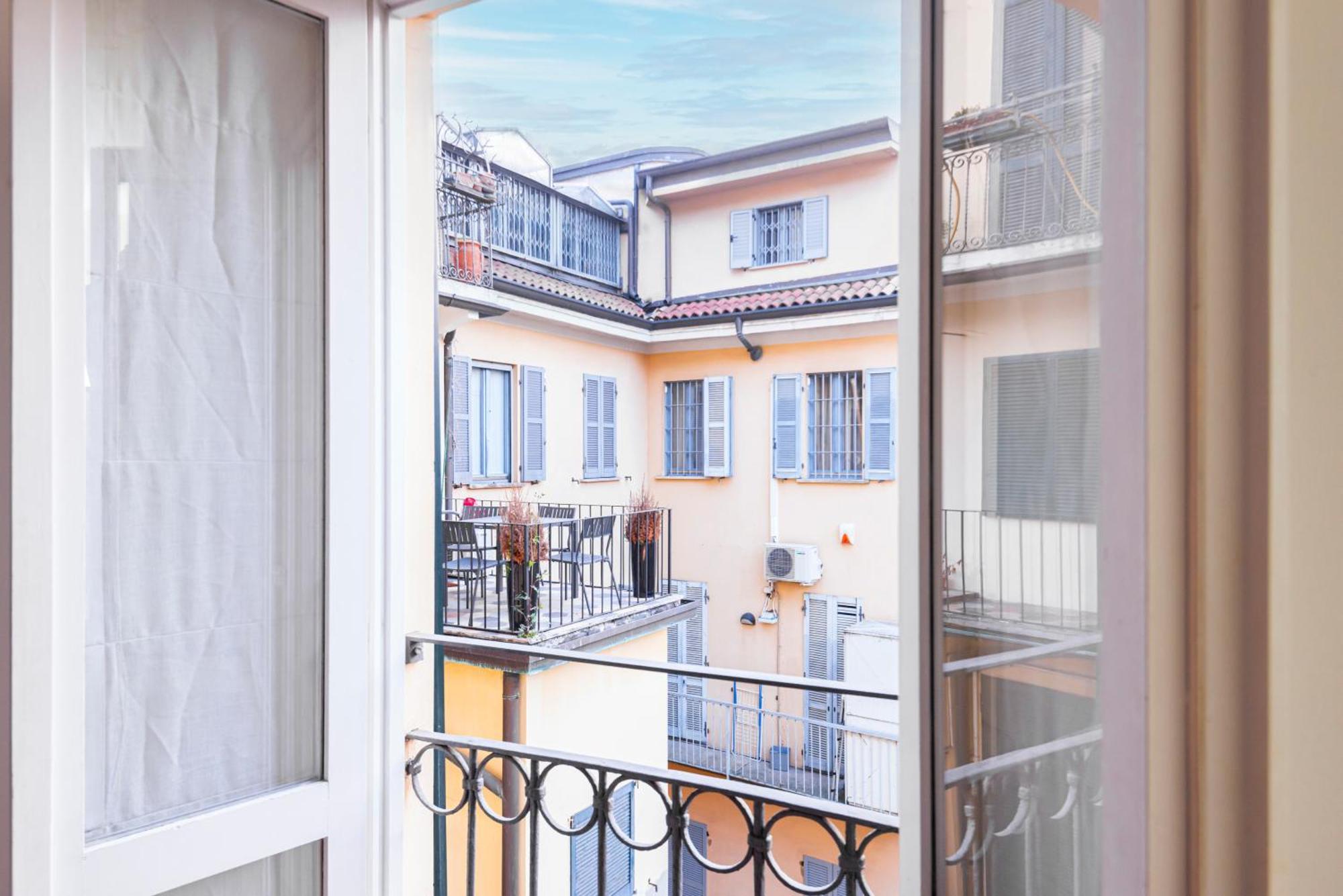 Amazing Flat Near Duomo & Colonne Di San Lorenzo By Easylife 米兰 外观 照片