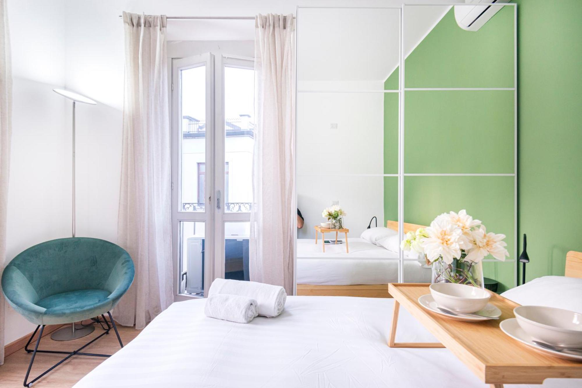 Amazing Flat Near Duomo & Colonne Di San Lorenzo By Easylife 米兰 外观 照片